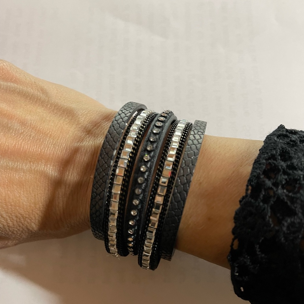 Leather bracelet Black, with rhinestones and multiple straps. Gently used